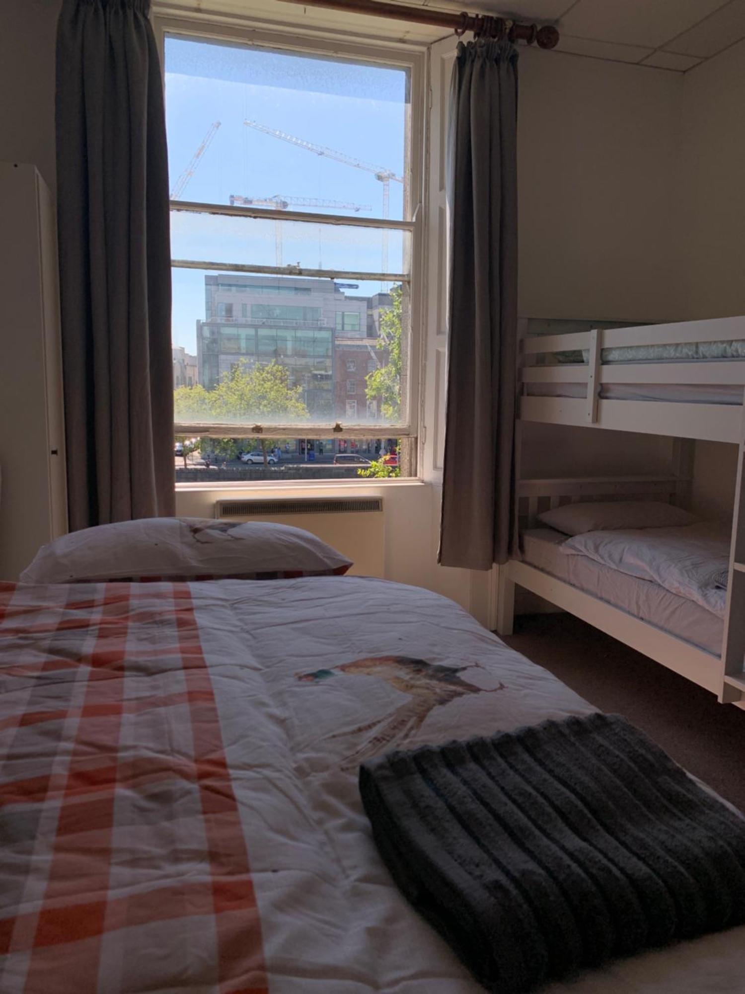 Eden Quay Guesthouse Private Rooms Dublin Exterior photo
